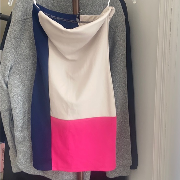 Cefiam Bodycon Dress - Picture 1 of 3